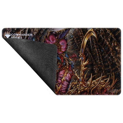 Ultra Pro - Commander Series - Fan Vote 1 - Tapis de jeu Holofoil Reine des slivoïdes - Magic: The Gathering